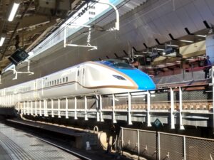 東京駅の在来線から見えるかがやきの写真