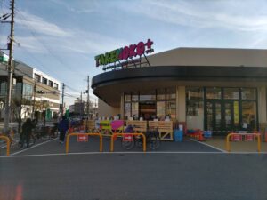 Foods Market satake TAKENOKO +高槻城西店の外観の写真