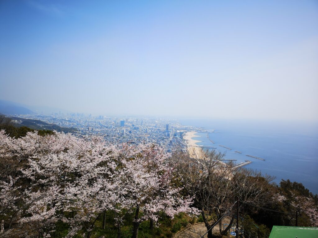 須磨浦公園山頂から見た大阪方面の景色の写真