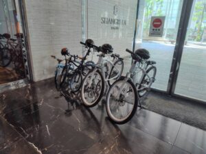 シャングリラホテルで借りられる自転車の写真