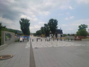 安満遺跡公園の入り口の写真