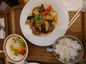 レストランのランチの写真