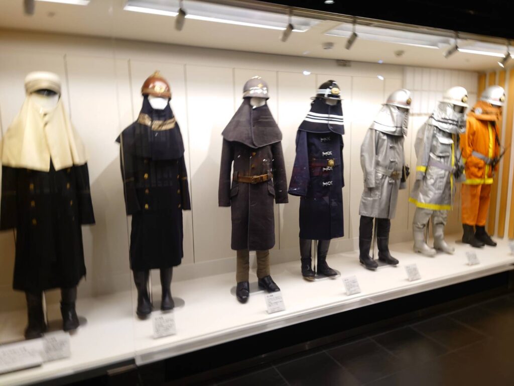 消防隊の制服の写真