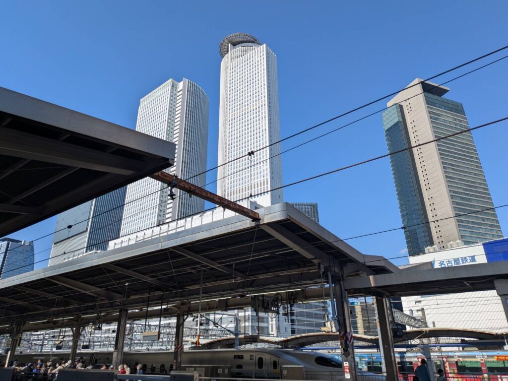 名古屋駅から見たマリオットアソシアホテルの写真
